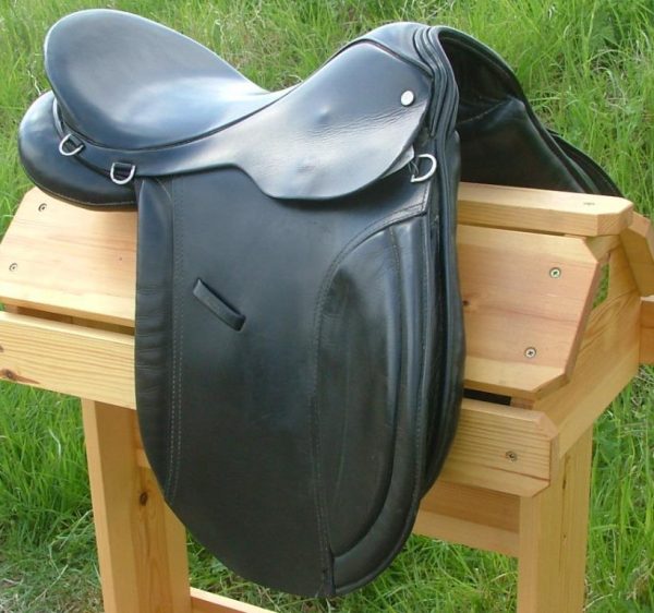 Second Hand GP Saddle Black Leather 17" Narrow