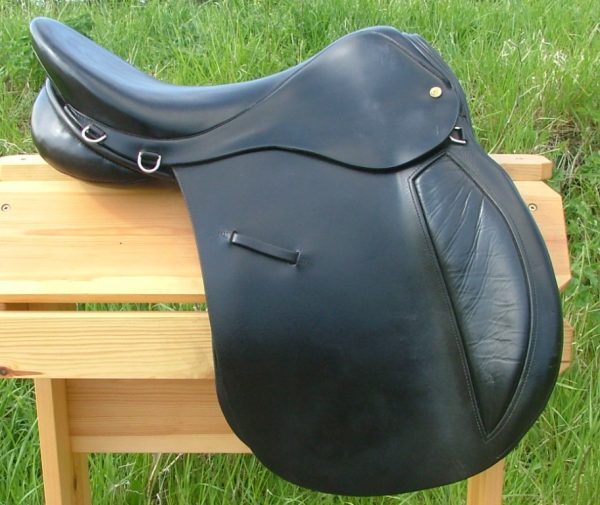 Second Hand GP Saddle Black Leather 17.5"' Narrow