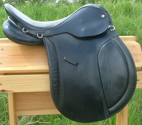 Second Hand GP Saddle Black Leather 17" Narrow